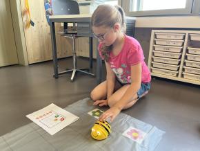 Kreatives Lernen in den Ateliers der 2.Klässler